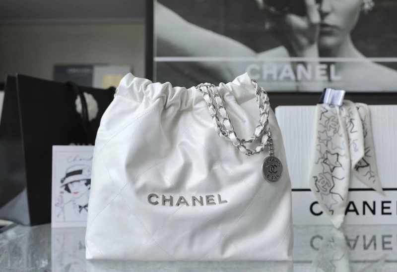 Ch**el shopping bags 4017-0402