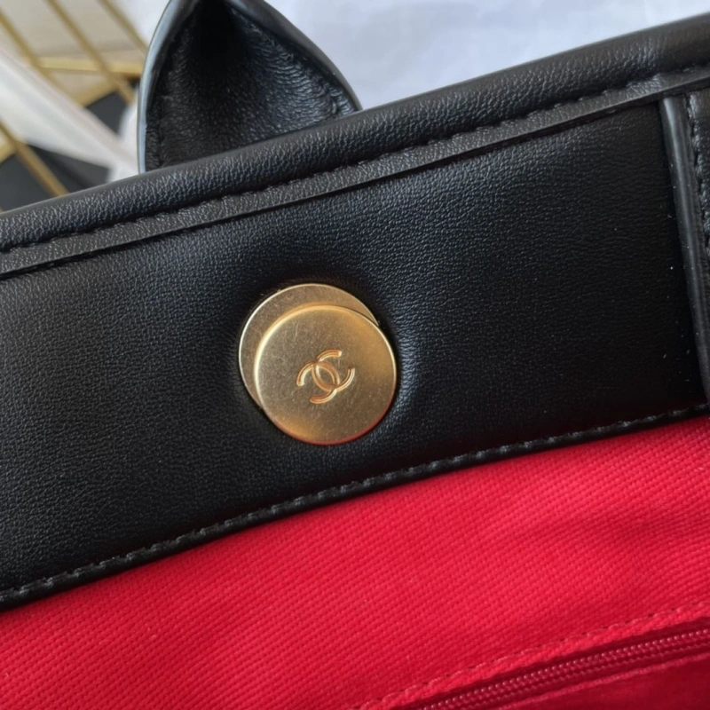 Ch**el cosmetic bags 4017-0405