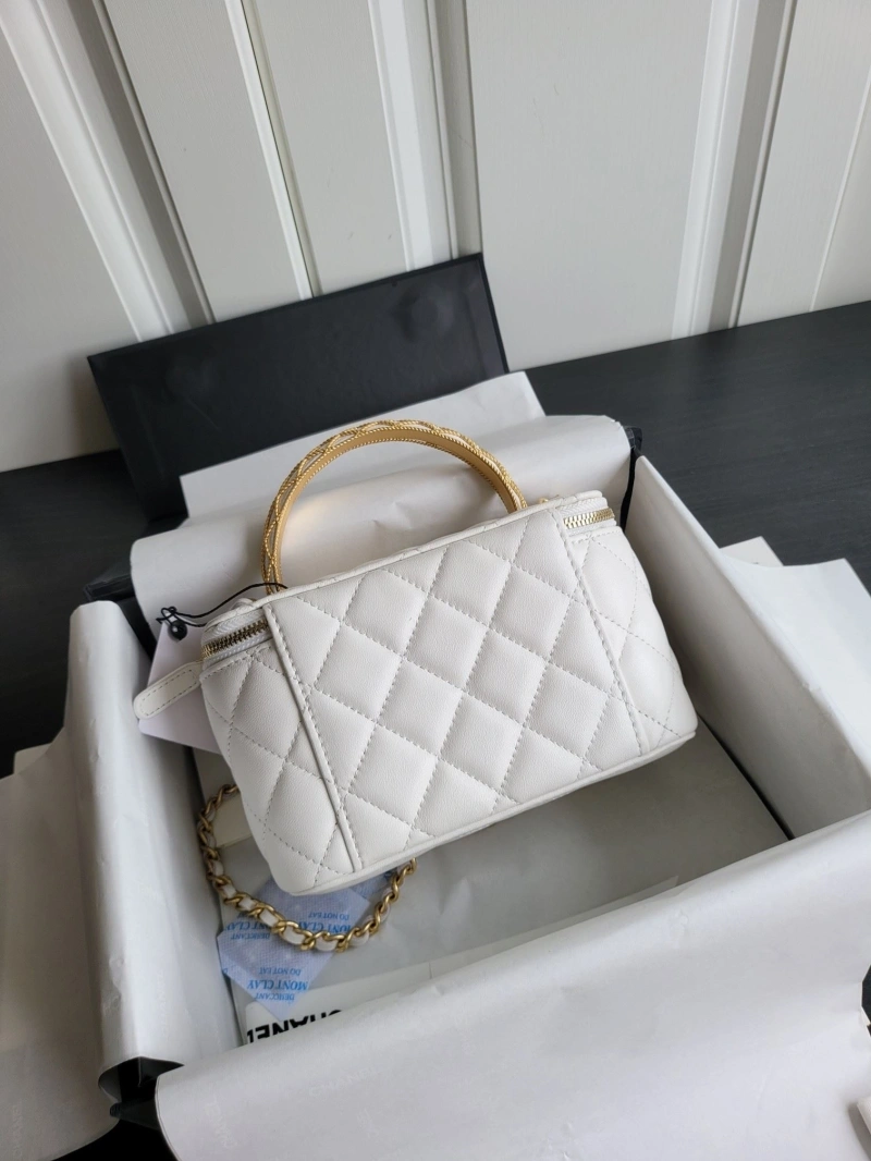 Ch**el cosmetic bags 4017-0407