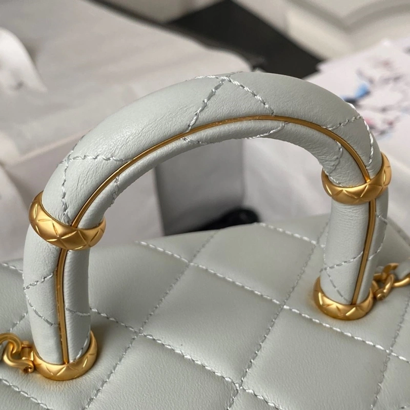 Ch**el cosmetic bags 4017-0421