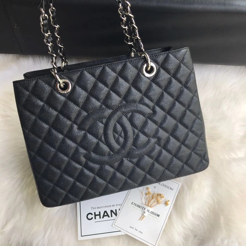 Ch**el shopping bags 4017-0443