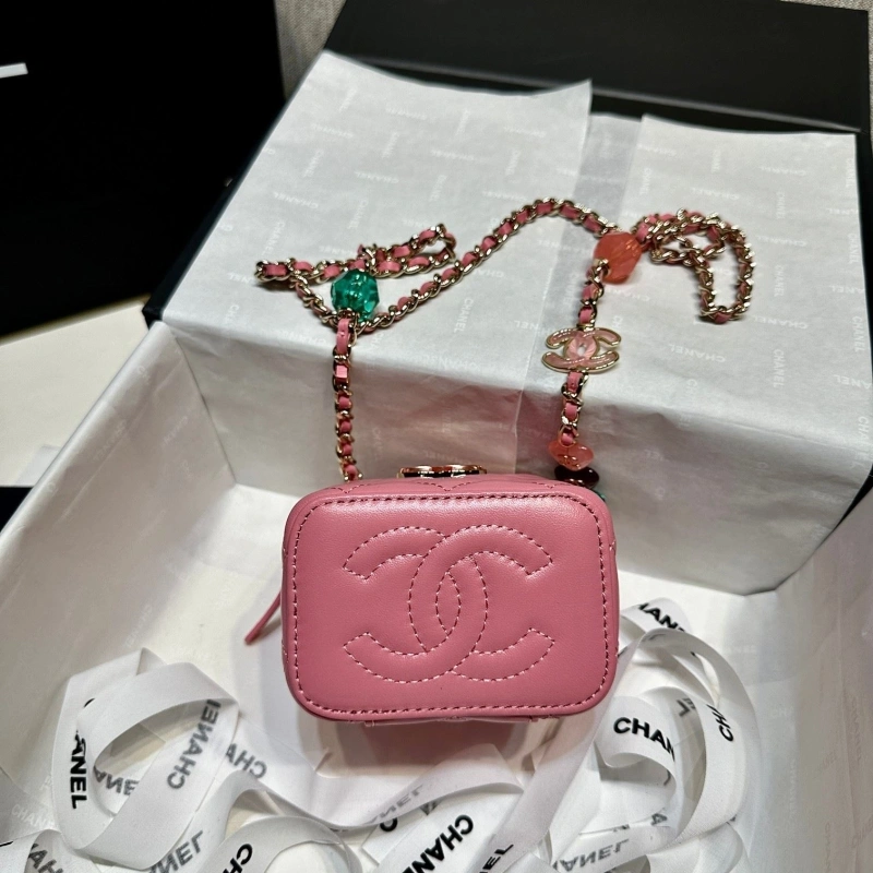 Ch**el cosmetic bags 4017-0465