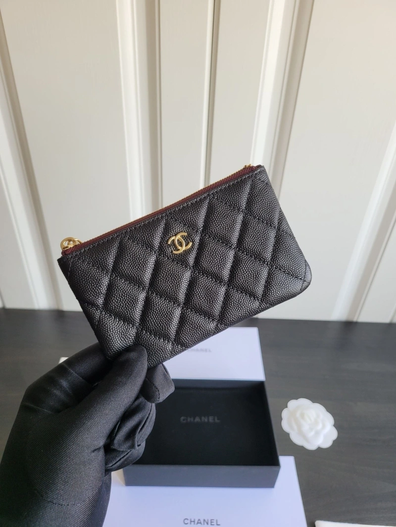 Ch**el wallets 4017-0474