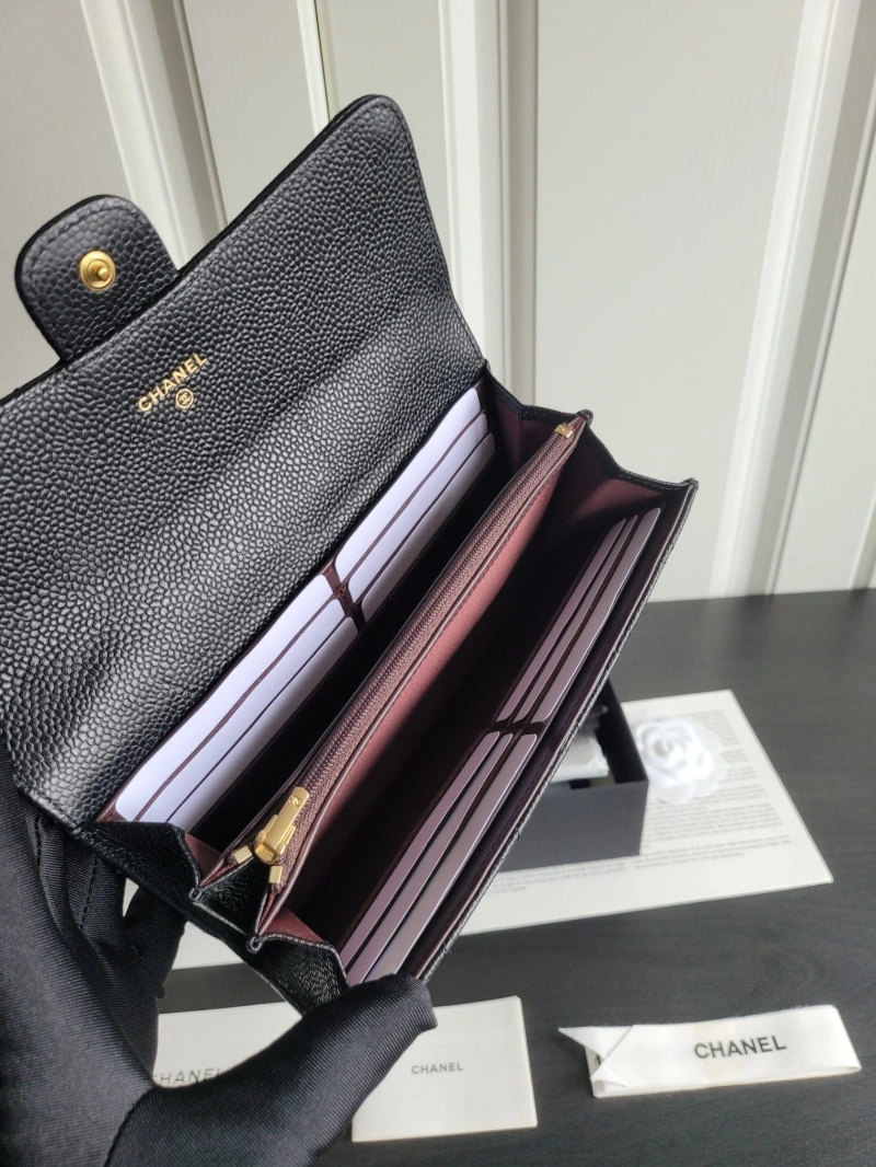 Ch**el wallets 4017-0476