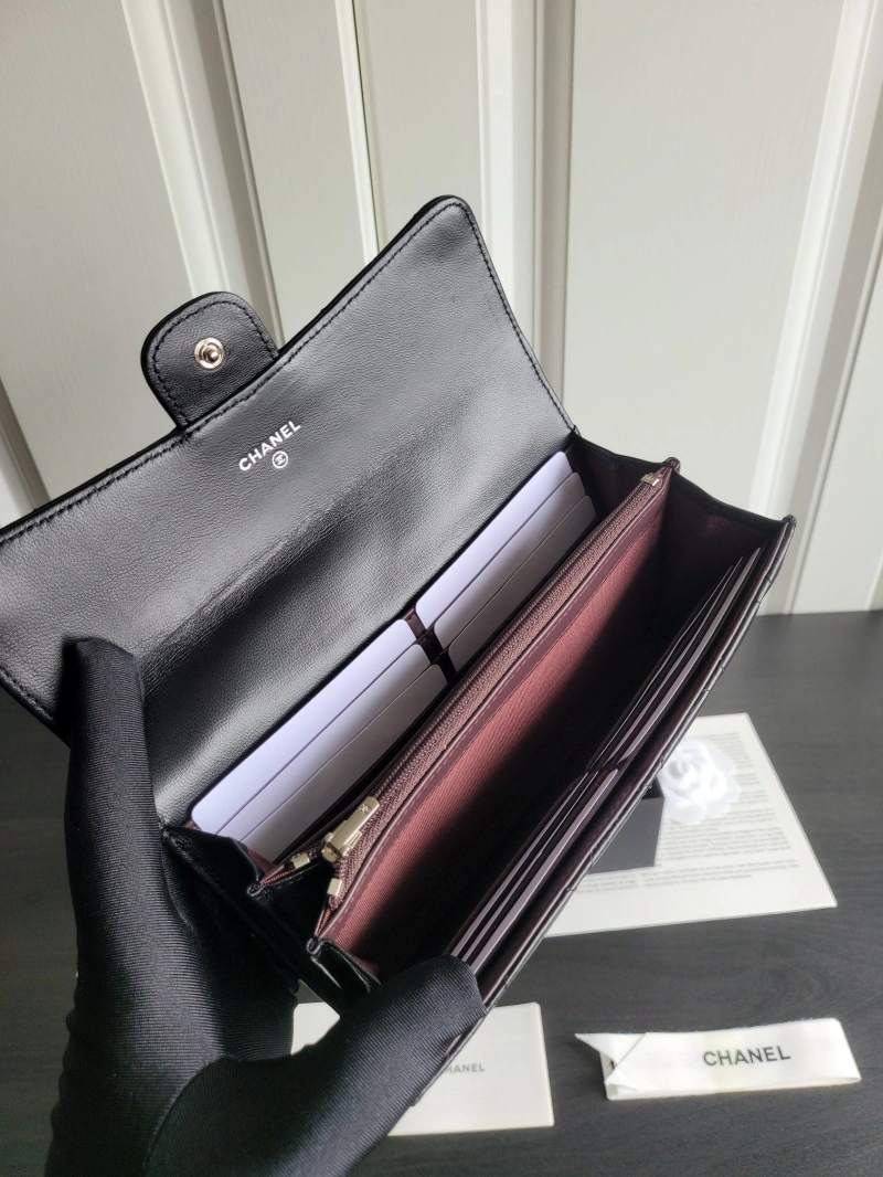 Ch**el wallets 4017-0478