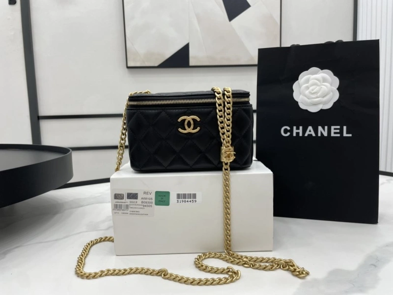 Ch**el cosmetic bags 4017-0510