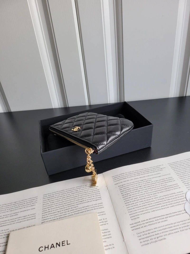 Ch**el wallets 4017-0564
