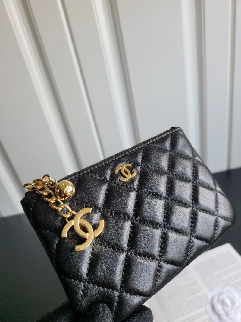 Ch**el wallets 4017-0564