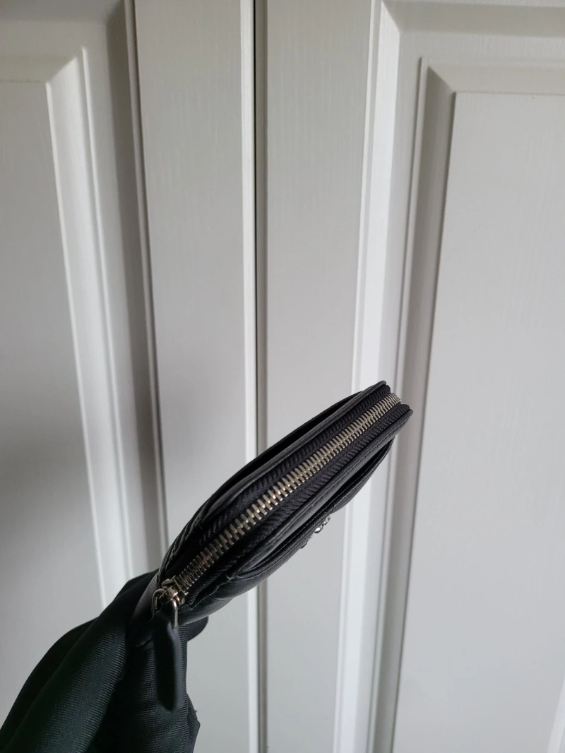 Ch**el wallets 4017-0569