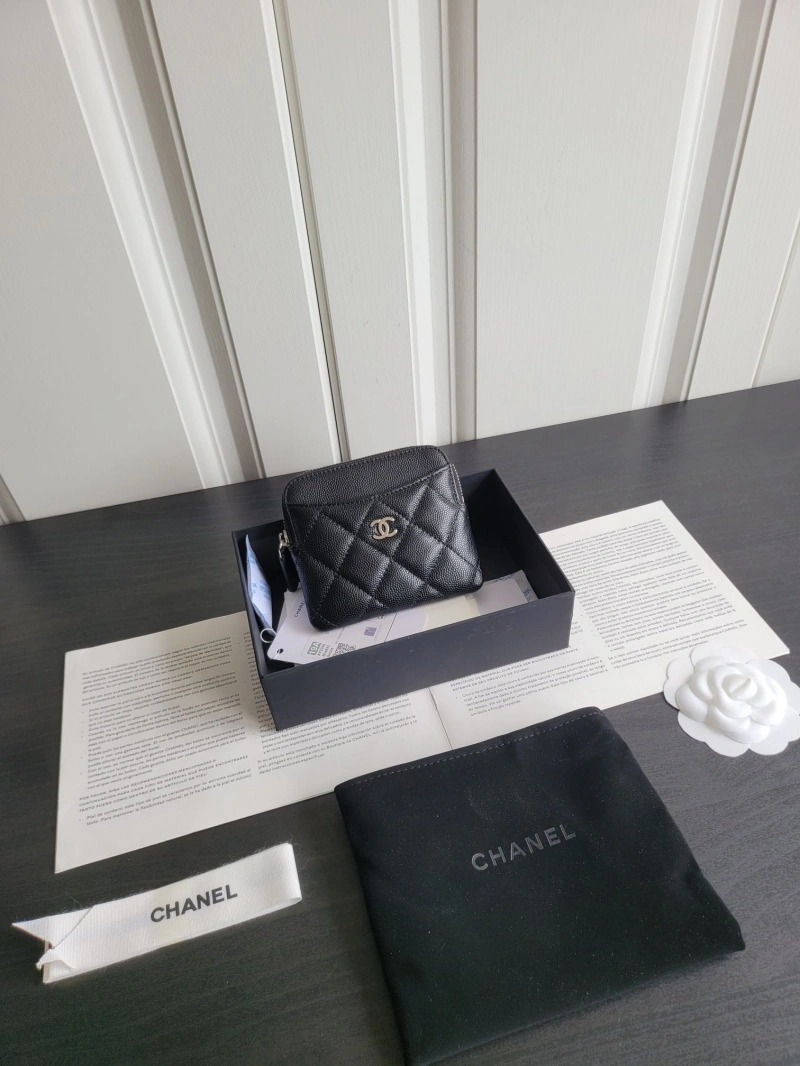 Ch**el wallets 4017-0570