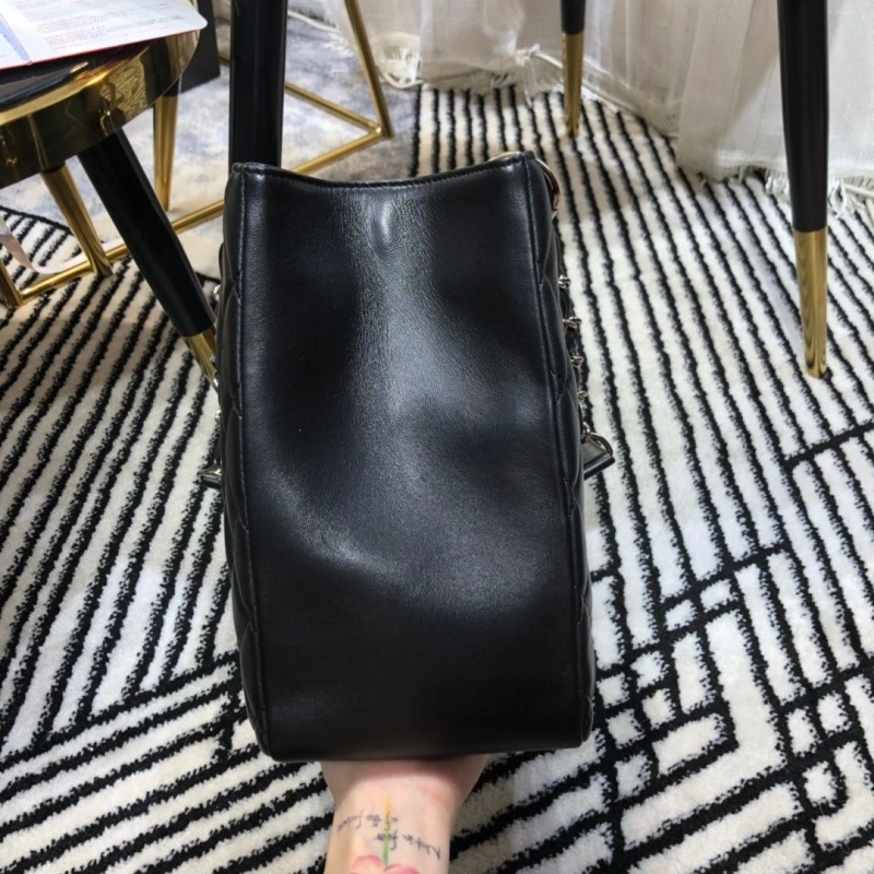 Ch**el shopping bags 4017-0609
