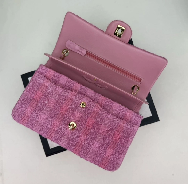 Ch**el cf series bags 4017-0646