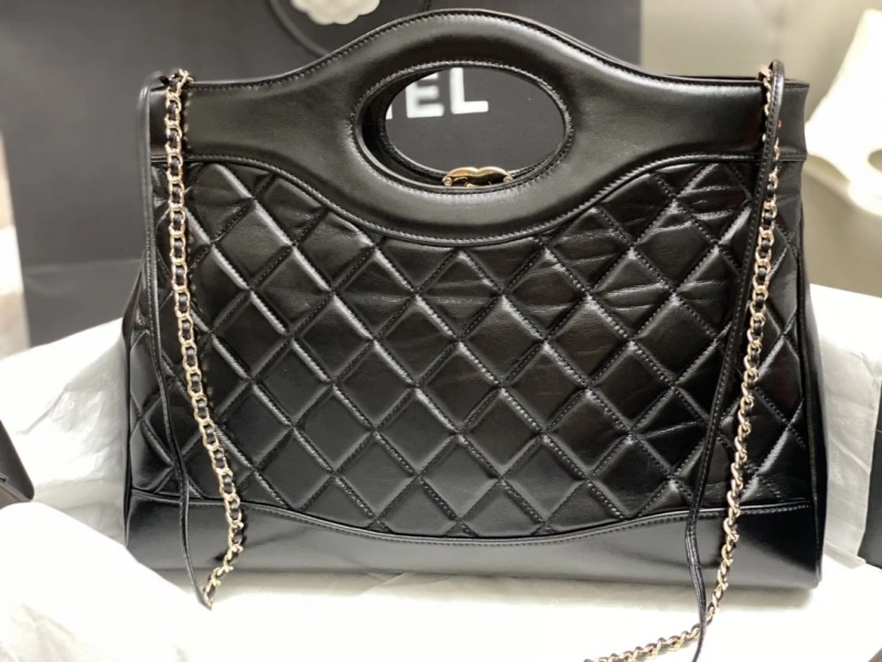 Ch**el shopping bags 4017-0657