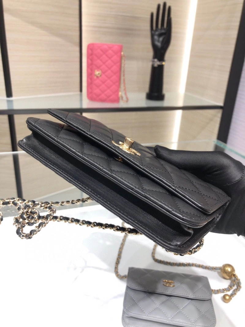 Ch**el woc bags 4017-0687