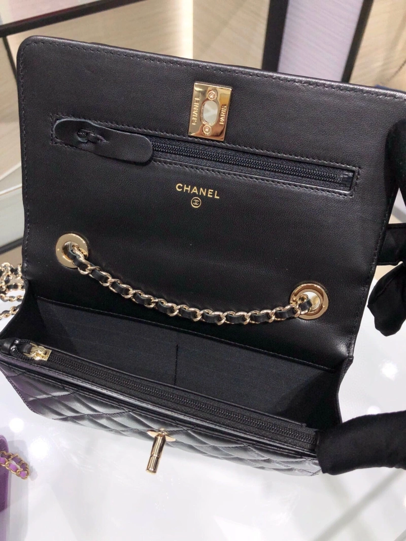 Ch**el woc bags 4017-0687