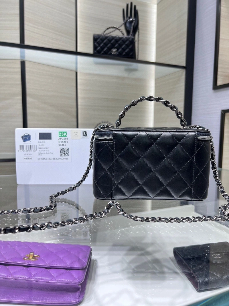 Ch**el cosmetic bags 4017-0702