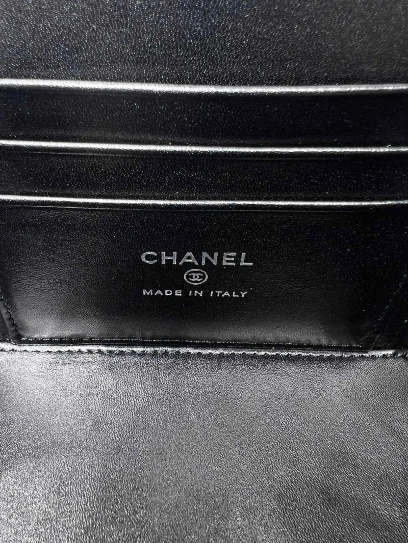 Ch**el cosmetic bags 4017-0702