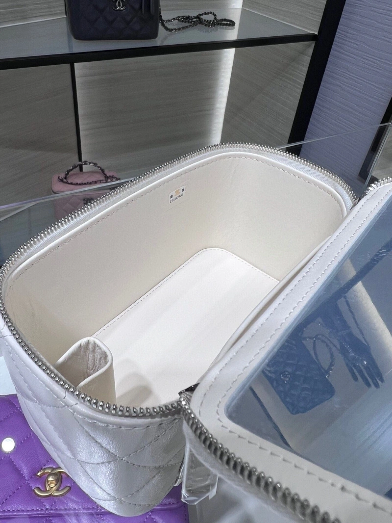 Ch**el cosmetic bags 4017-0704