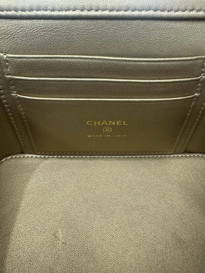 Ch**el cosmetic bags 4017-0706