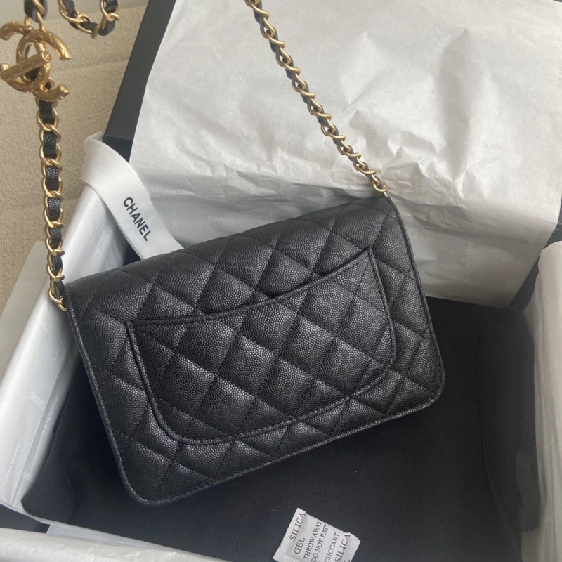 Ch**el woc bags 4017-0740