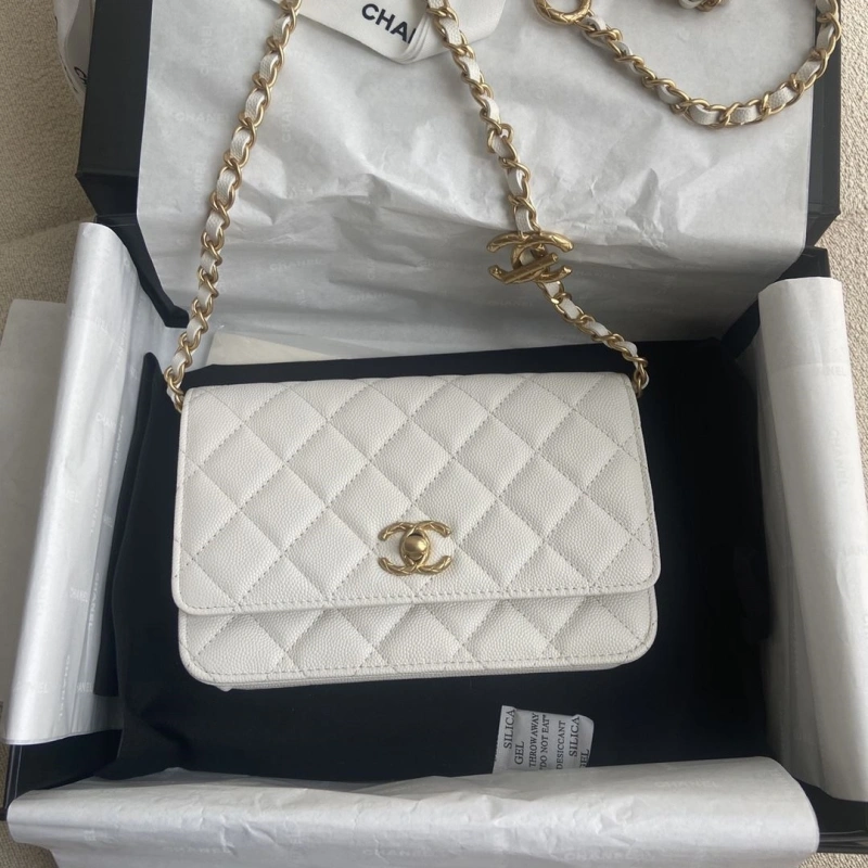 Ch**el woc bags 4017-0741