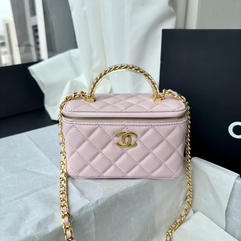 Ch**el cosmetic bags 4017-0760