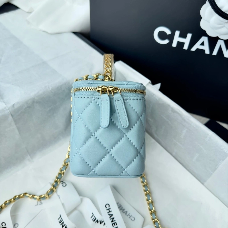 Ch**el cosmetic bags 4017-0761