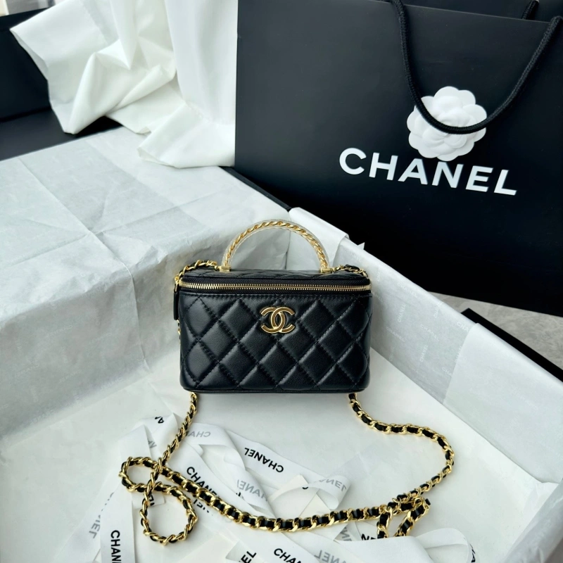 Ch**el cosmetic bags 4017-0763