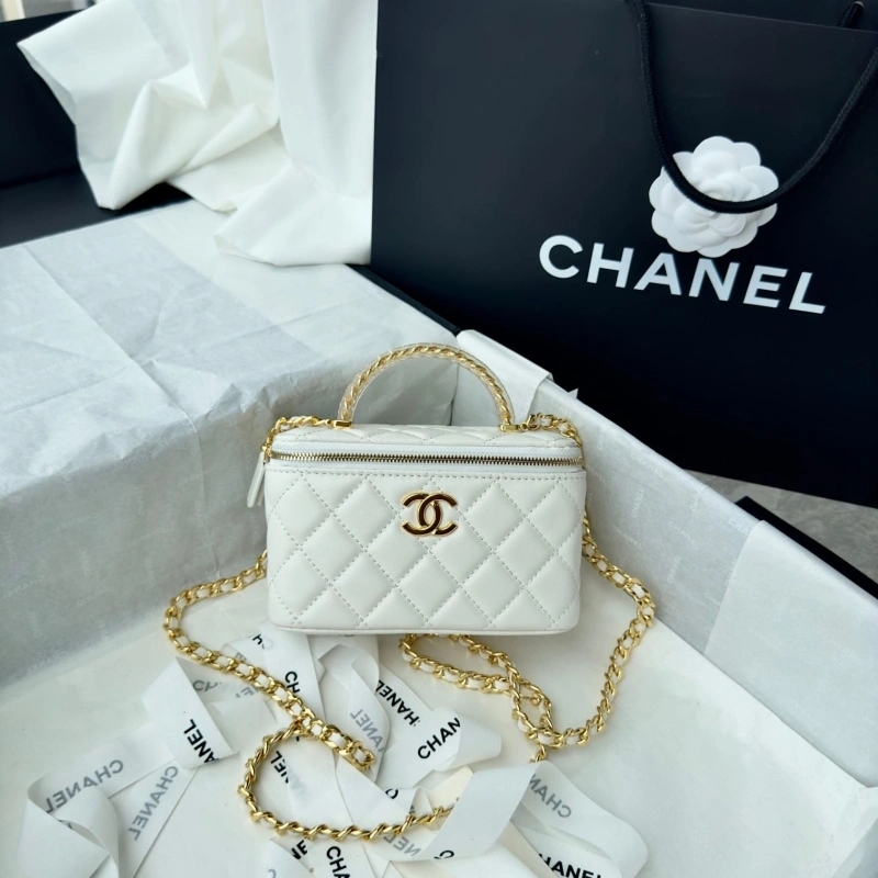 Ch**el cosmetic bags 4017-0765