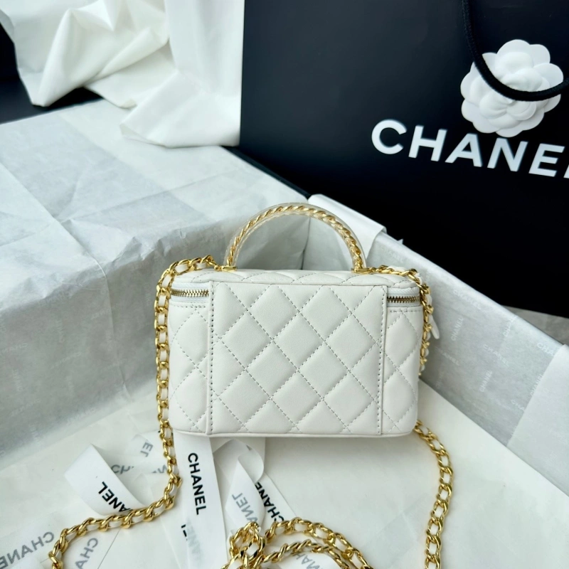 Ch**el cosmetic bags 4017-0765