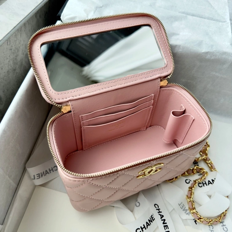 Ch**el cosmetic bags 4017-0766