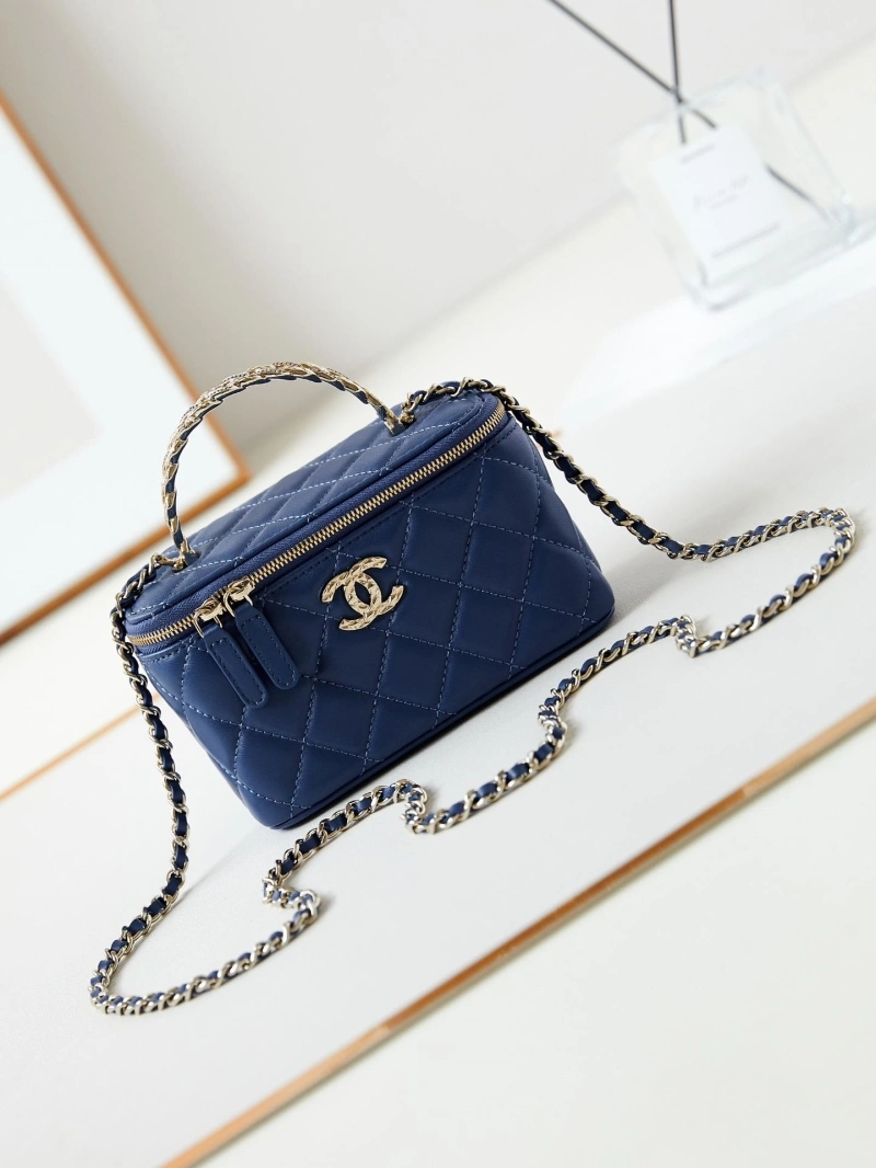 Ch**el cosmetic bags 4017-0811