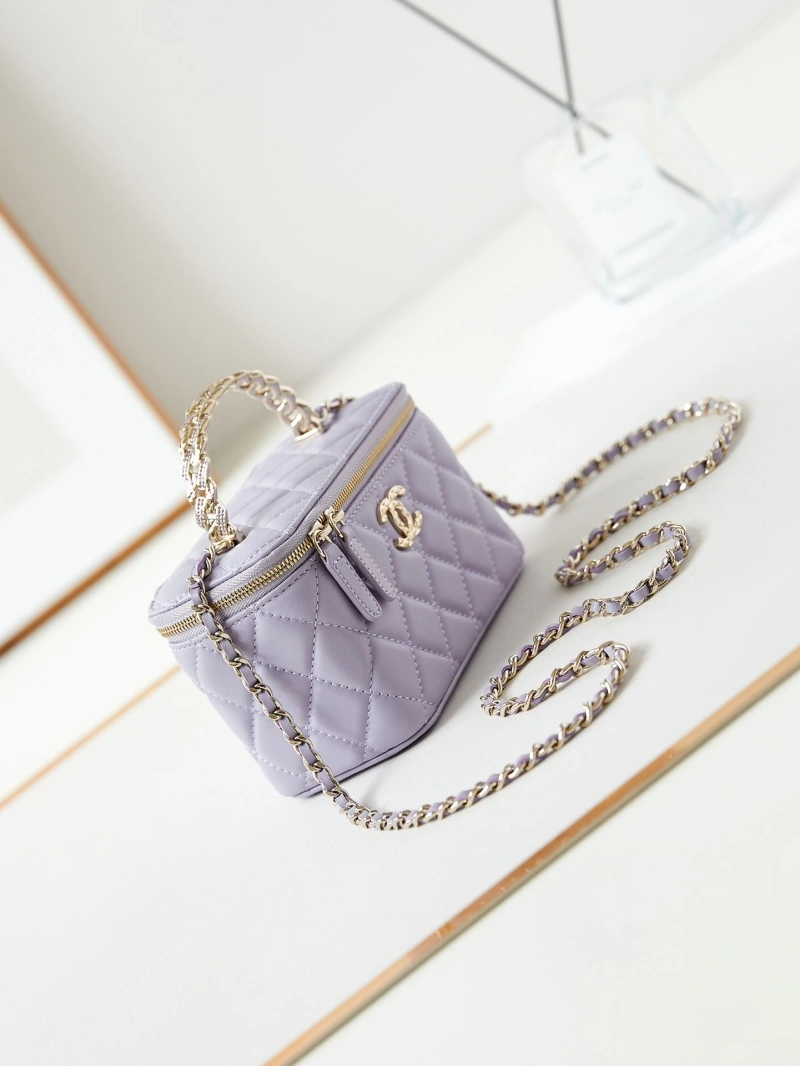 Ch**el cosmetic bags 4017-0812