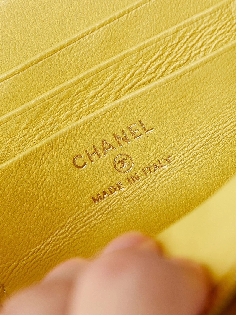 Ch**el cosmetic bags 4017-0814