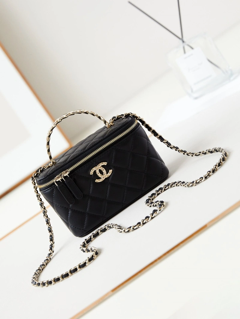 Ch**el cosmetic bags 4017-0817