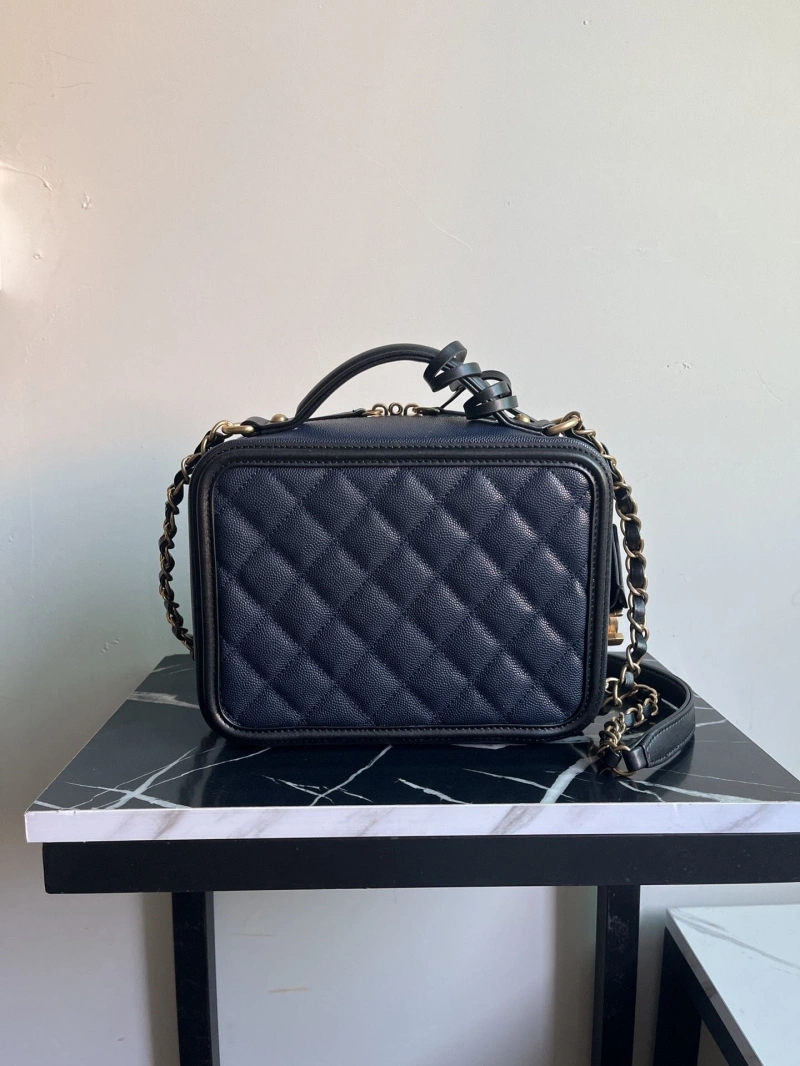 Ch**el cosmetic bags 4017-0821