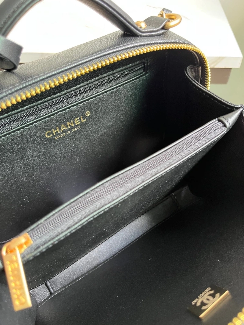 Ch**el cosmetic bags 4017-0822