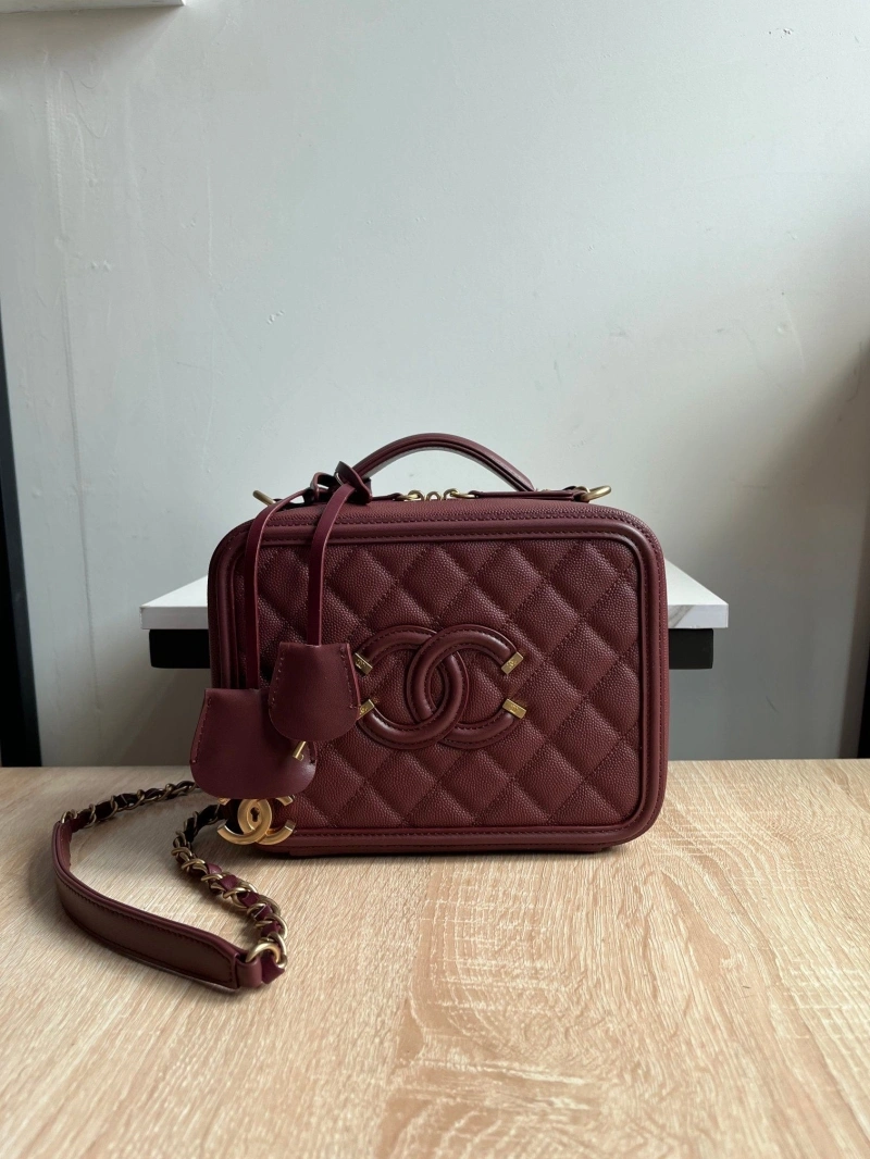 Ch**el cosmetic bags 4017-0824