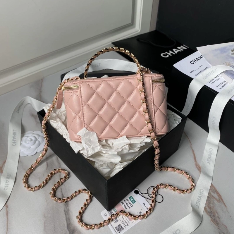 Ch**el cosmetic bags 4017-0836
