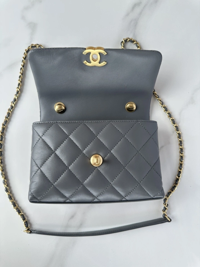 Ch**el woc bags 4017-0861