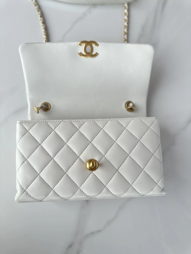 Ch**el woc bags 4017-0867