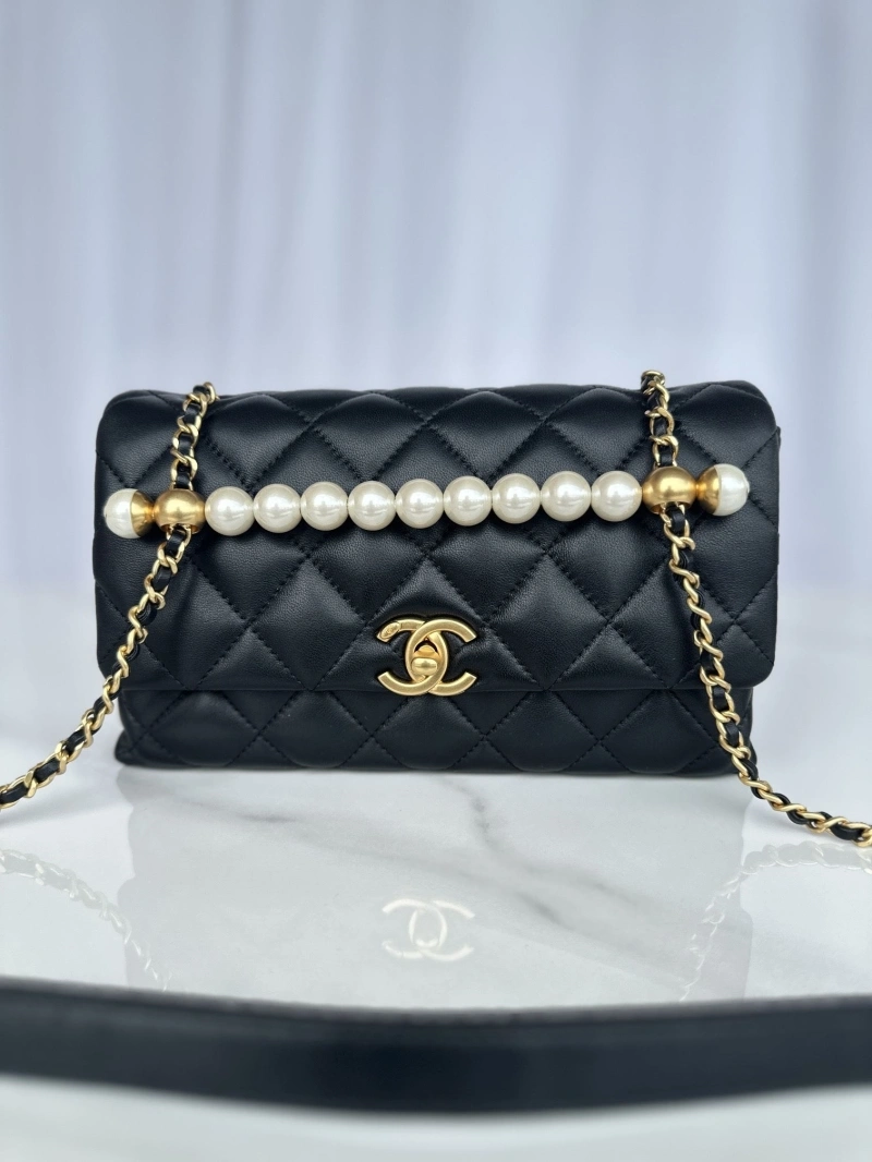 Ch**el woc bags 4017-0868