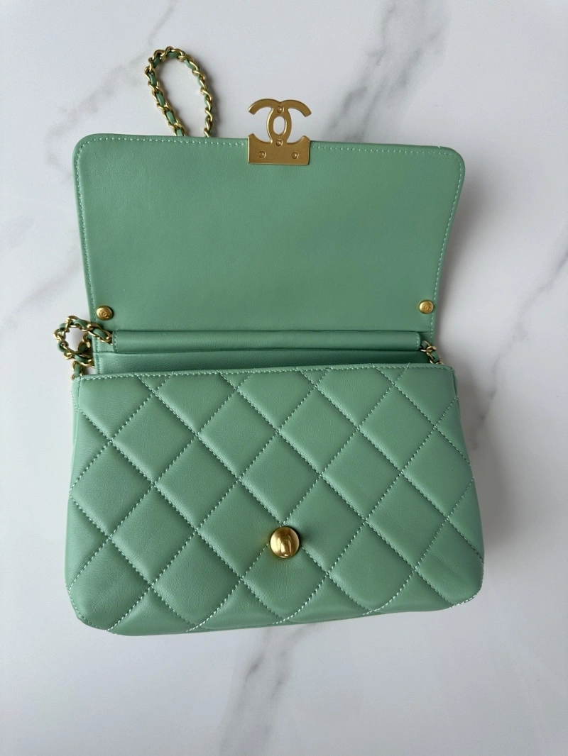 Ch**el 19 bags 4017-0874