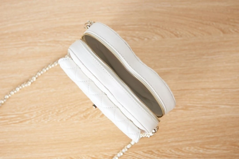 Ch**el round bags 4017-0914