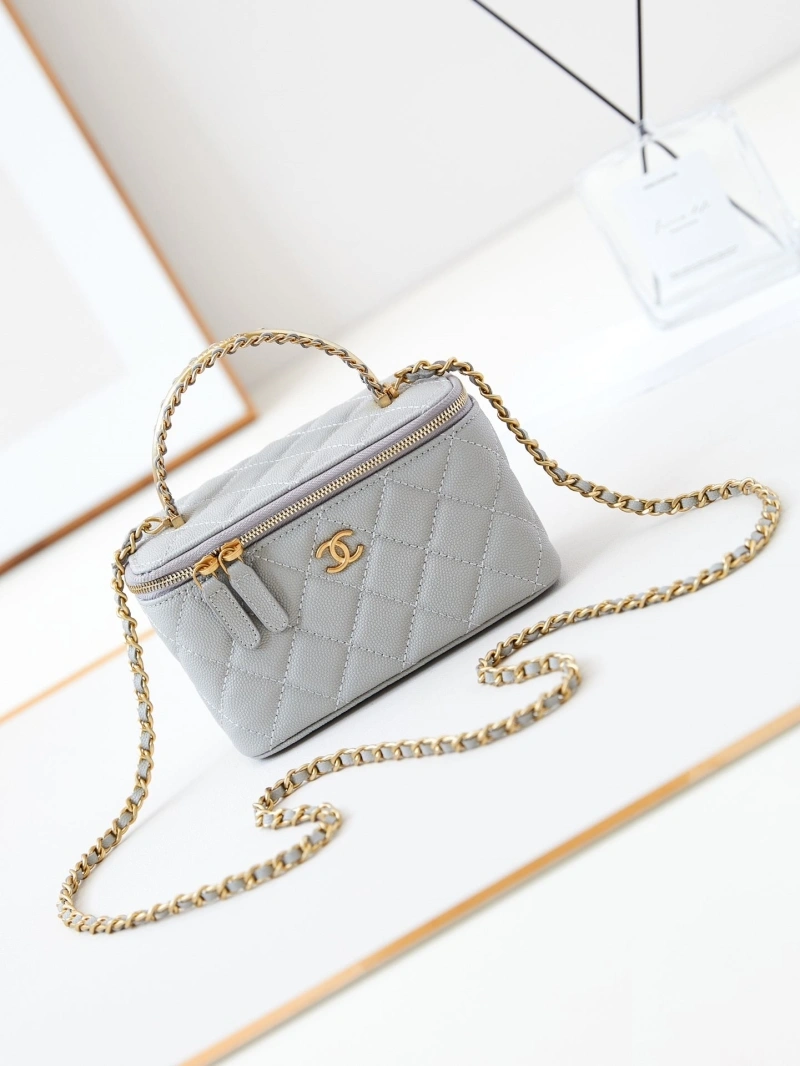 Ch**el cosmetic bags 4017-0950