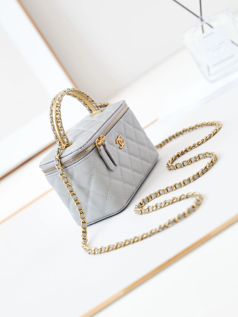 Ch**el cosmetic bags 4017-0950