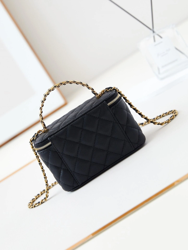 Ch**el cosmetic bags 4017-0952