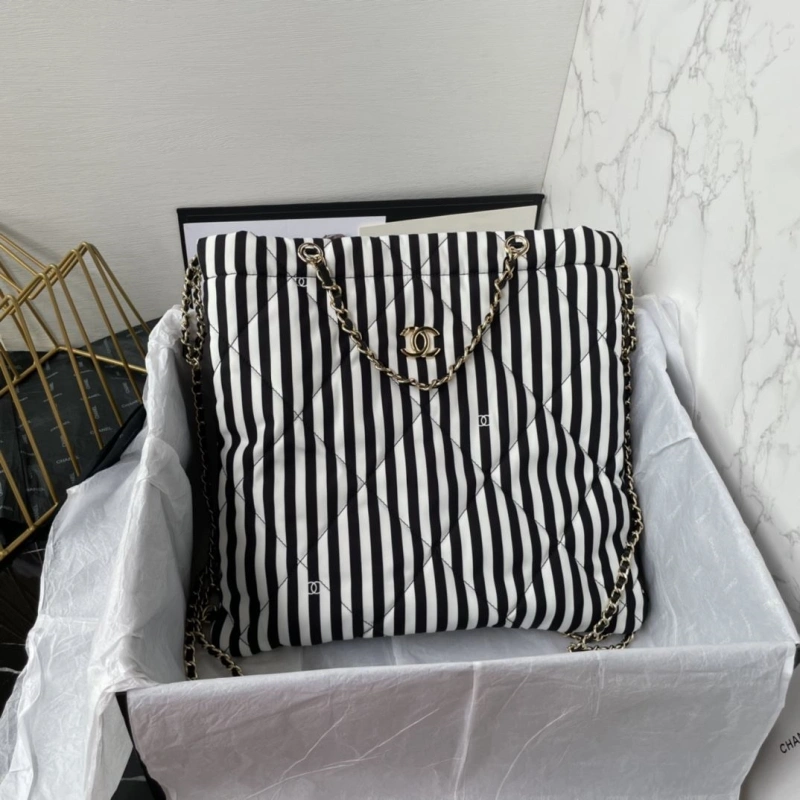 Ch**el shopping bags 4017-0963