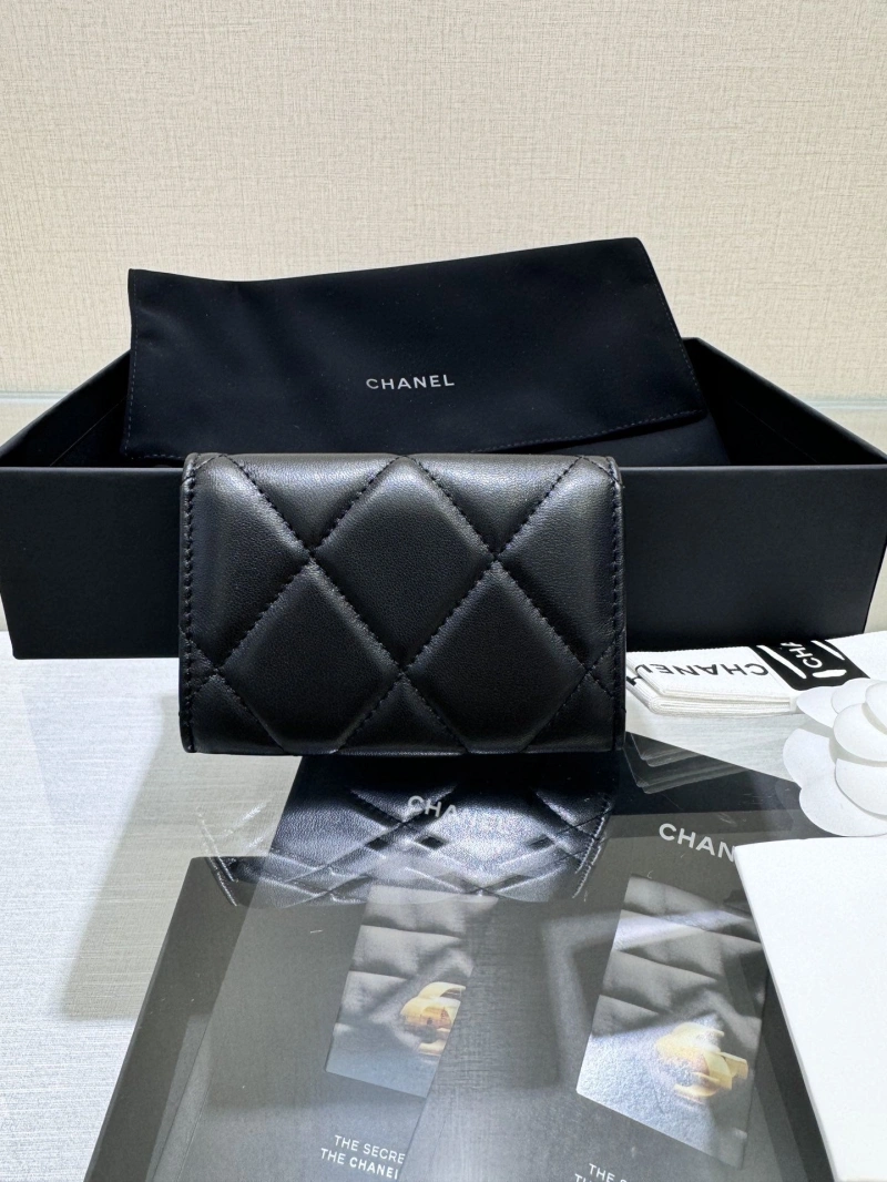 Ch**el wallets 4017-0965