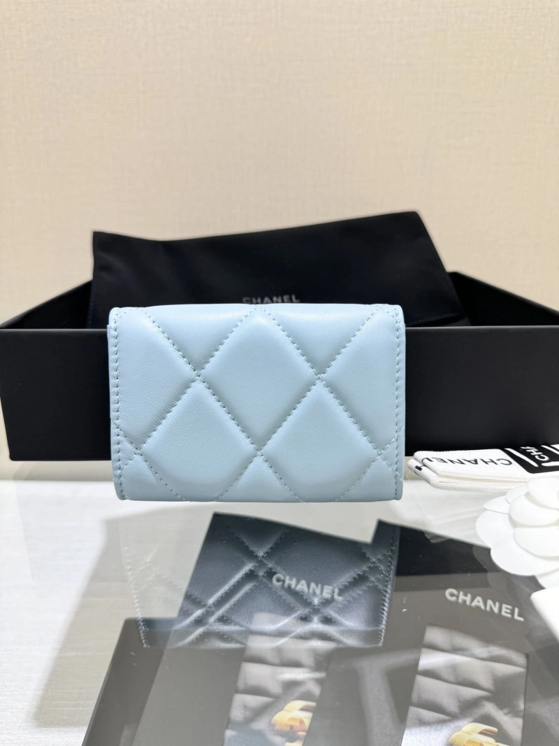 Ch**el wallets 4017-0968